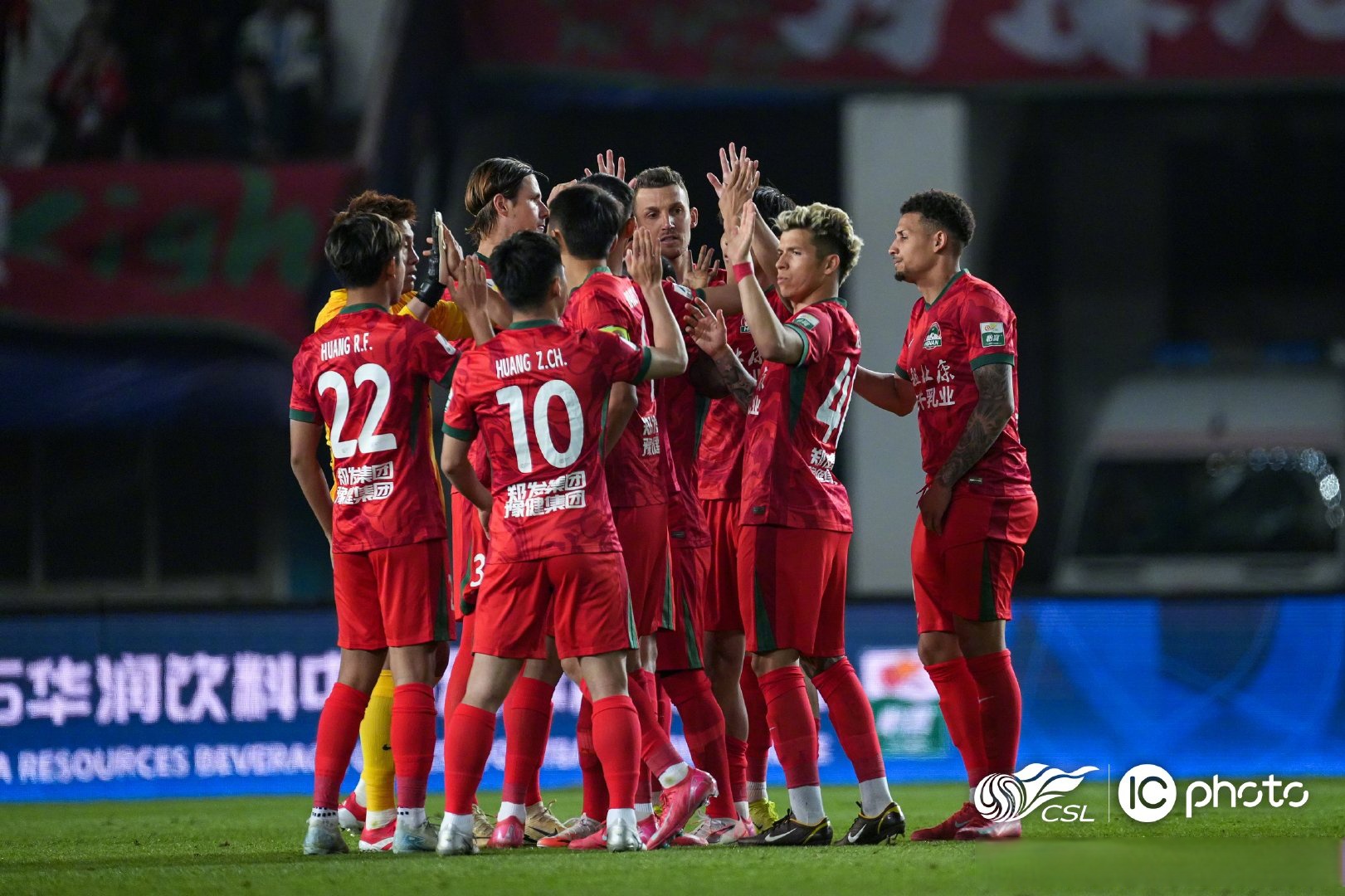 C7 gaming-关于纷纷闹区的球员为球队争取胜利！的信息